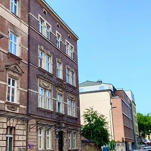 https://krakow-holiday-loft.krakowhotelspoland.com